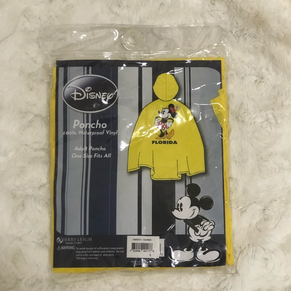 Disney Minnie Mouse Poncho